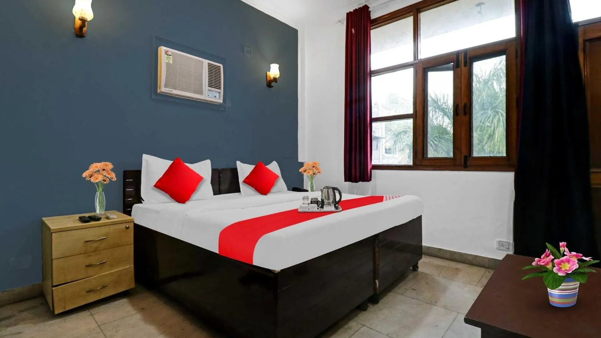 Hotel O Airport Hotel Gross Stay New Delhi