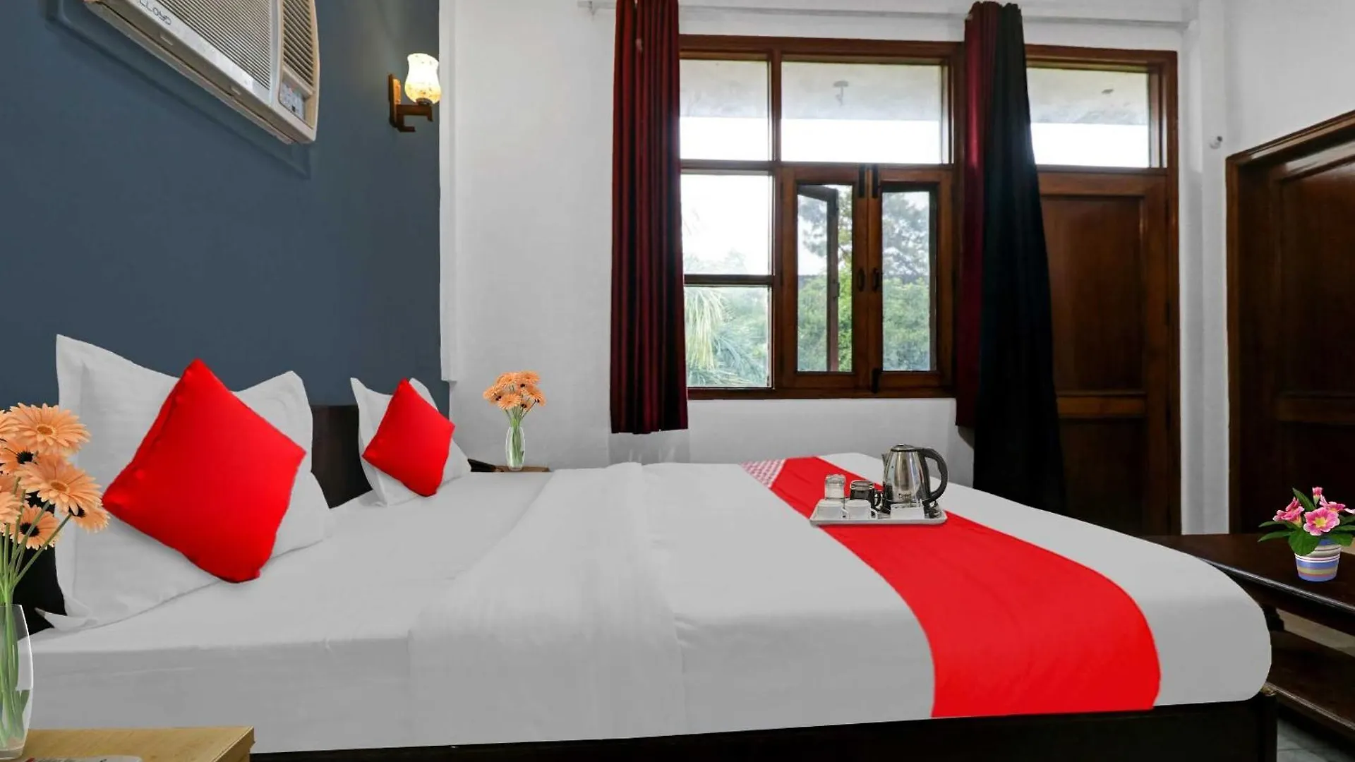 Hotel O Airport Hotel Gross Stay New Delhi 3*,  India