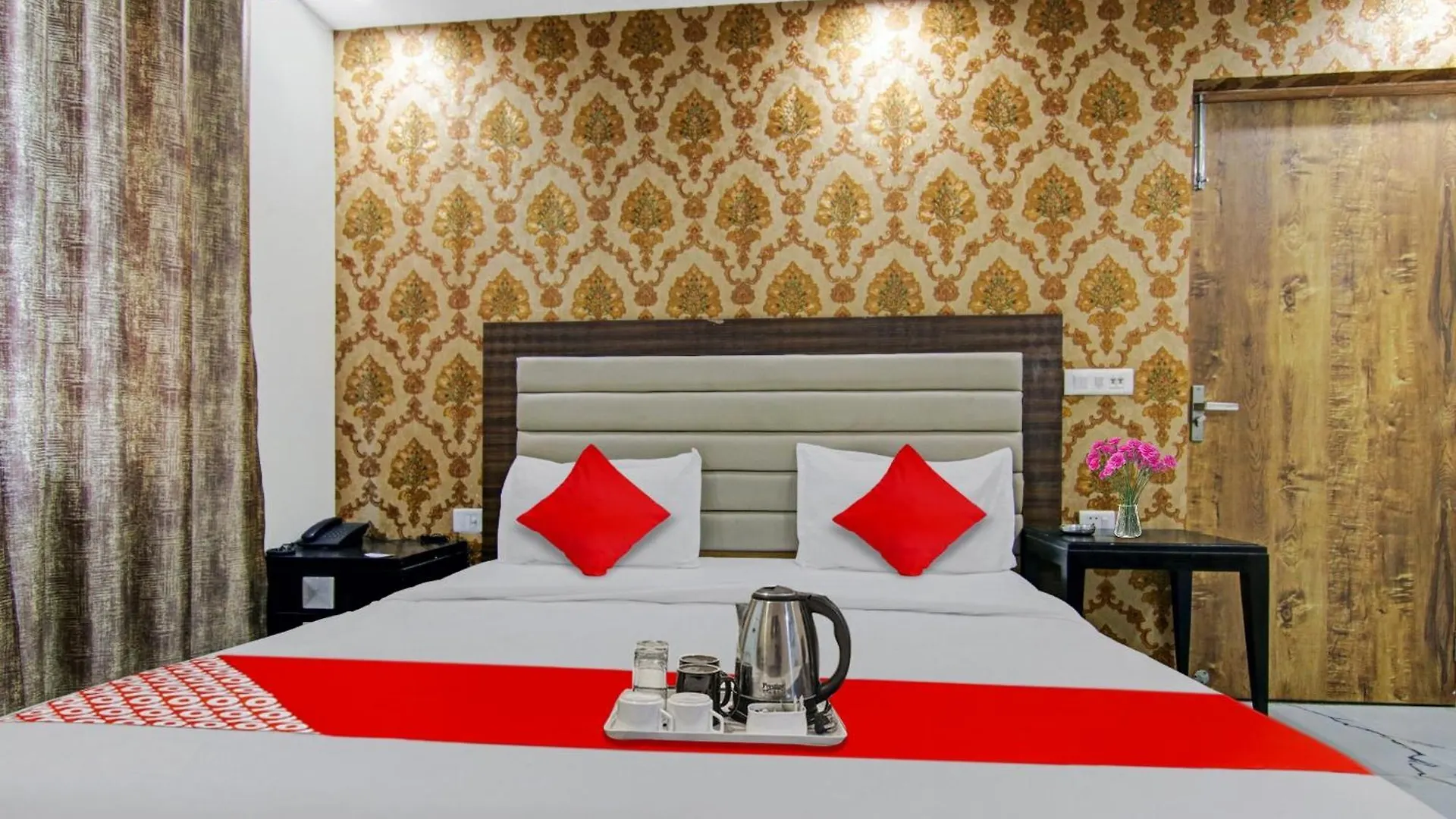 ***  Hotel O Airport Hotel Gross Stay New Delhi India