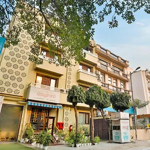 Cosy Grand, Chanakyapuri By The Cosy **** Нью-Дели